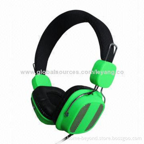 Wired Headphones with Cloth Headband and New Metal Ear Cup